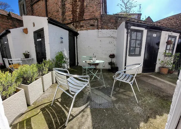 Court Cottage